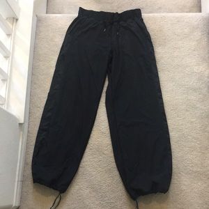 Lululemon Dance Studio Pant III (Lined)